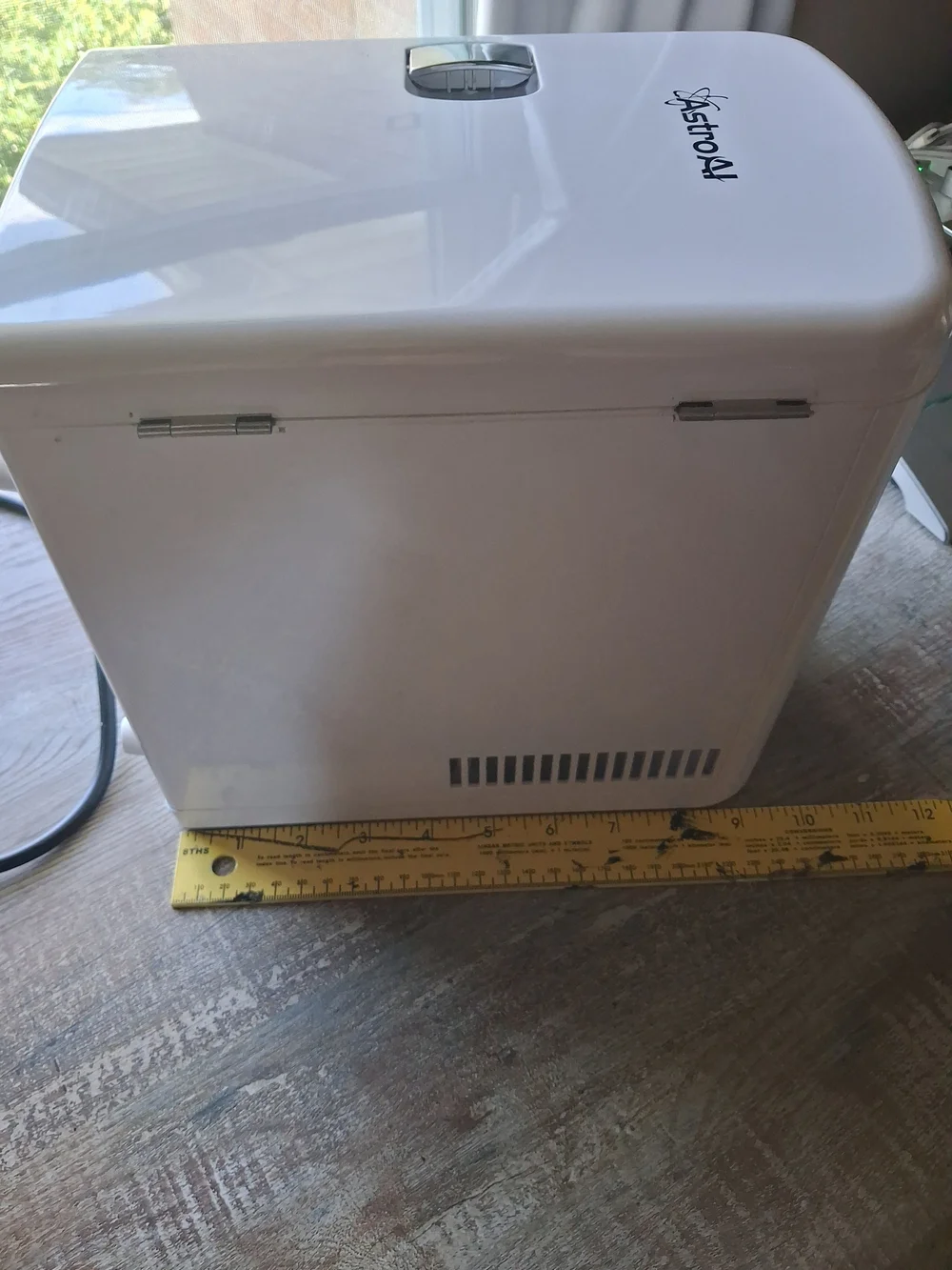 AstroAI White Mini Fridge - Compact Portable Cooler for Home & Office